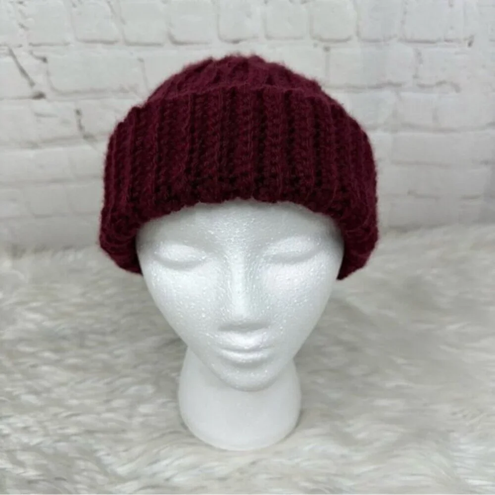 Created By Cyd Burgundy Cable‎ Knit Beanie Hat Women Winter Cuffed Cap NEW